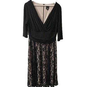 Melrose Women Evening Gown Black Lace Ruched mother of bride SZ 16W 3/4 Sleeve